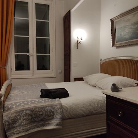 Experience Unique Dans Un Lieu Magique 호텔 Vergèze 외부 사진